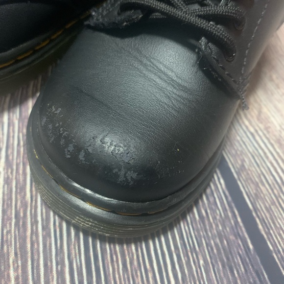 Dr. Martens kids Black Boots size 7 - Picture 11 of 13